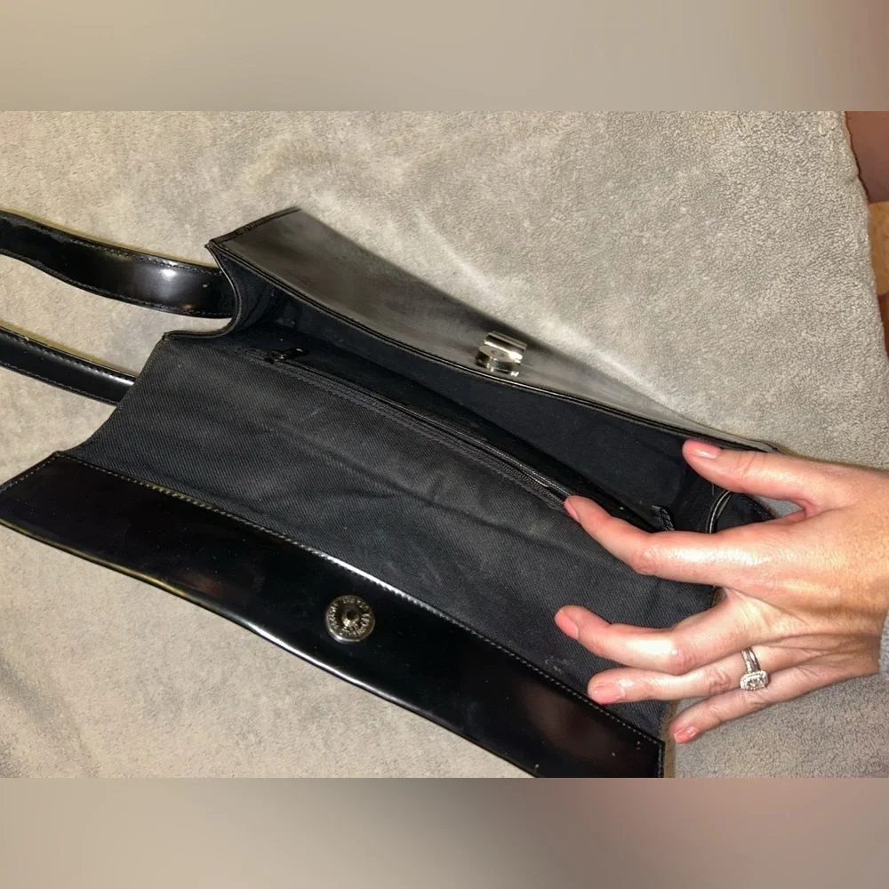 Vintage Nine West patent leather shoulder handbag - Picture 5 of 6